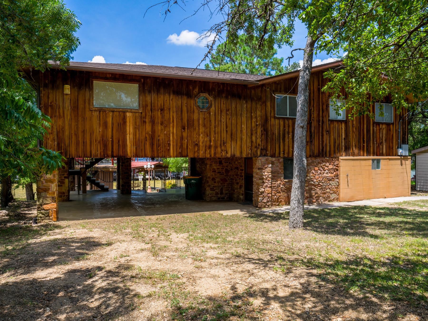 805 Woodland Hills Drive Granite Shoals TX 78654