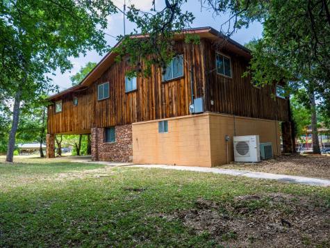 805 Woodland Hills Drive Granite Shoals TX 78654
