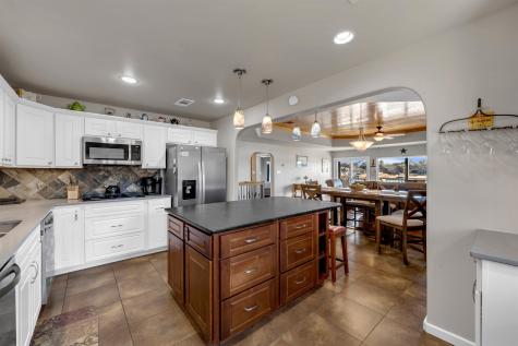 1846 Bluebonnet Lane Kingsland TX 78639