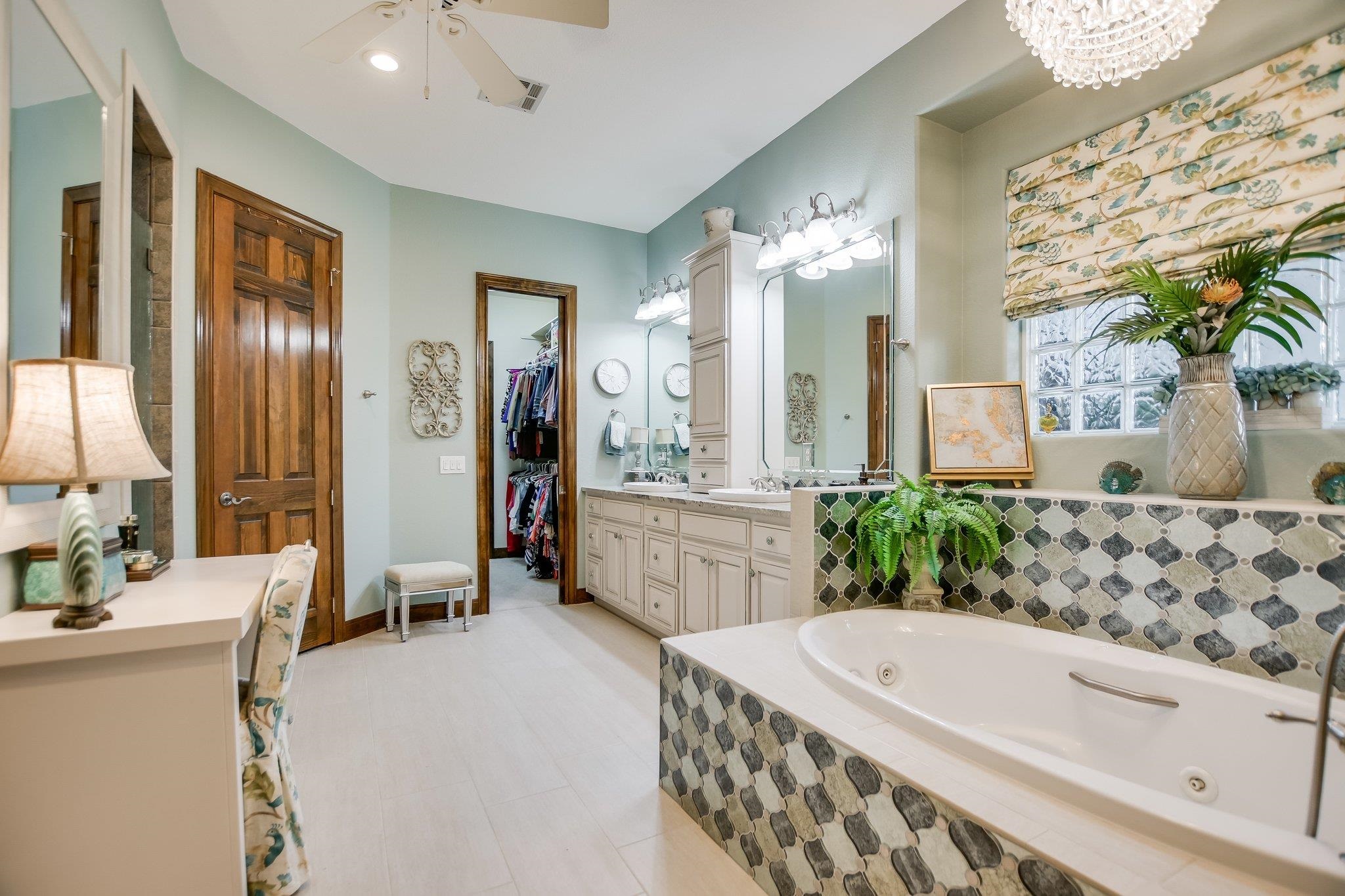 202 Big Sky Horseshoe Bay TX 78657