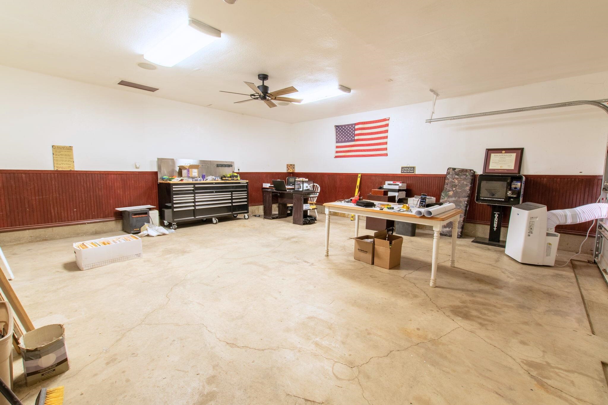 1707 E 4th Street Lampasas TX 76550