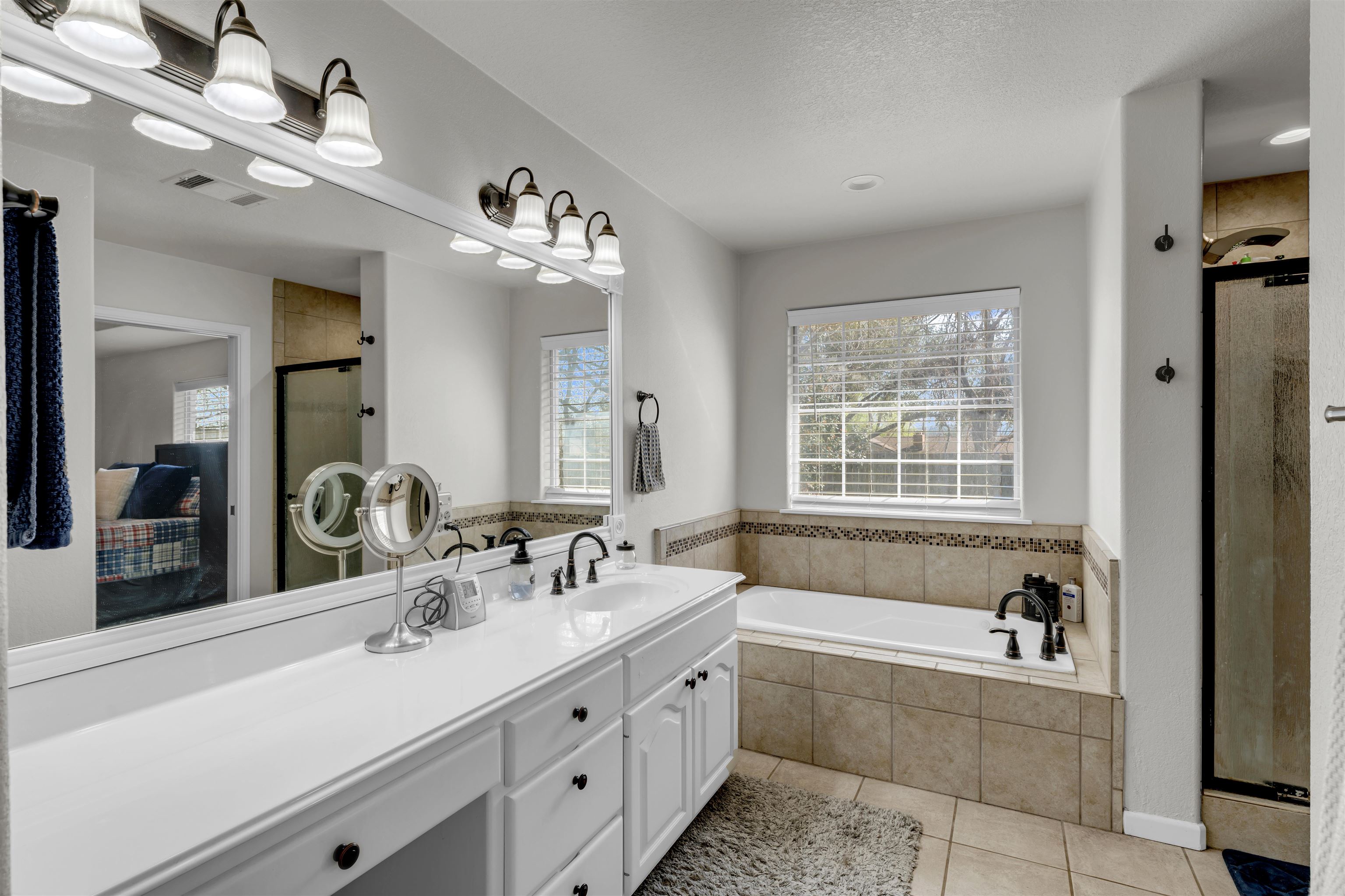 185 Broadmoor Street Meadowlakes TX 78654
