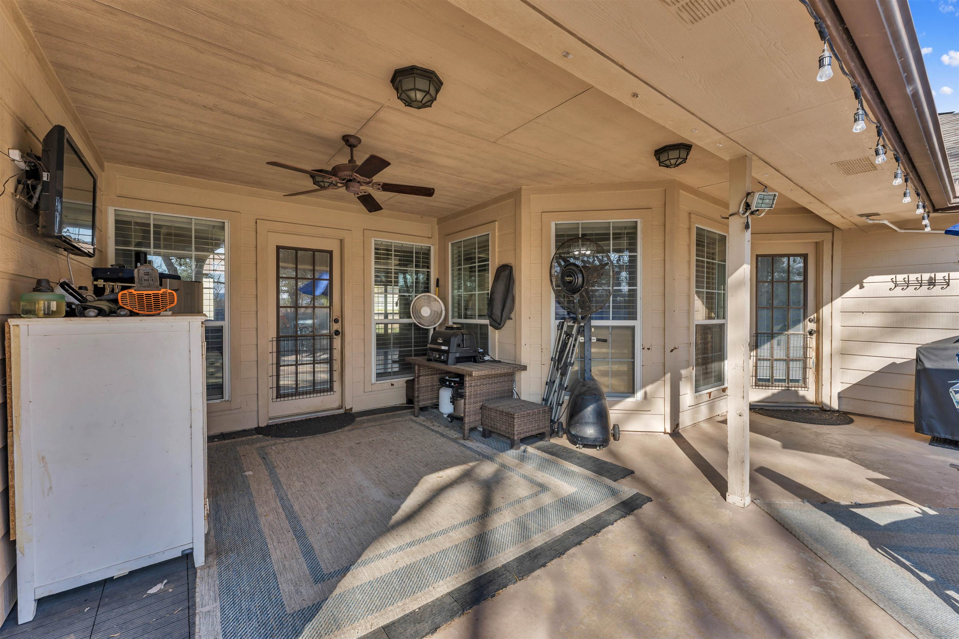 185 Broadmoor Street Meadowlakes TX 78654
