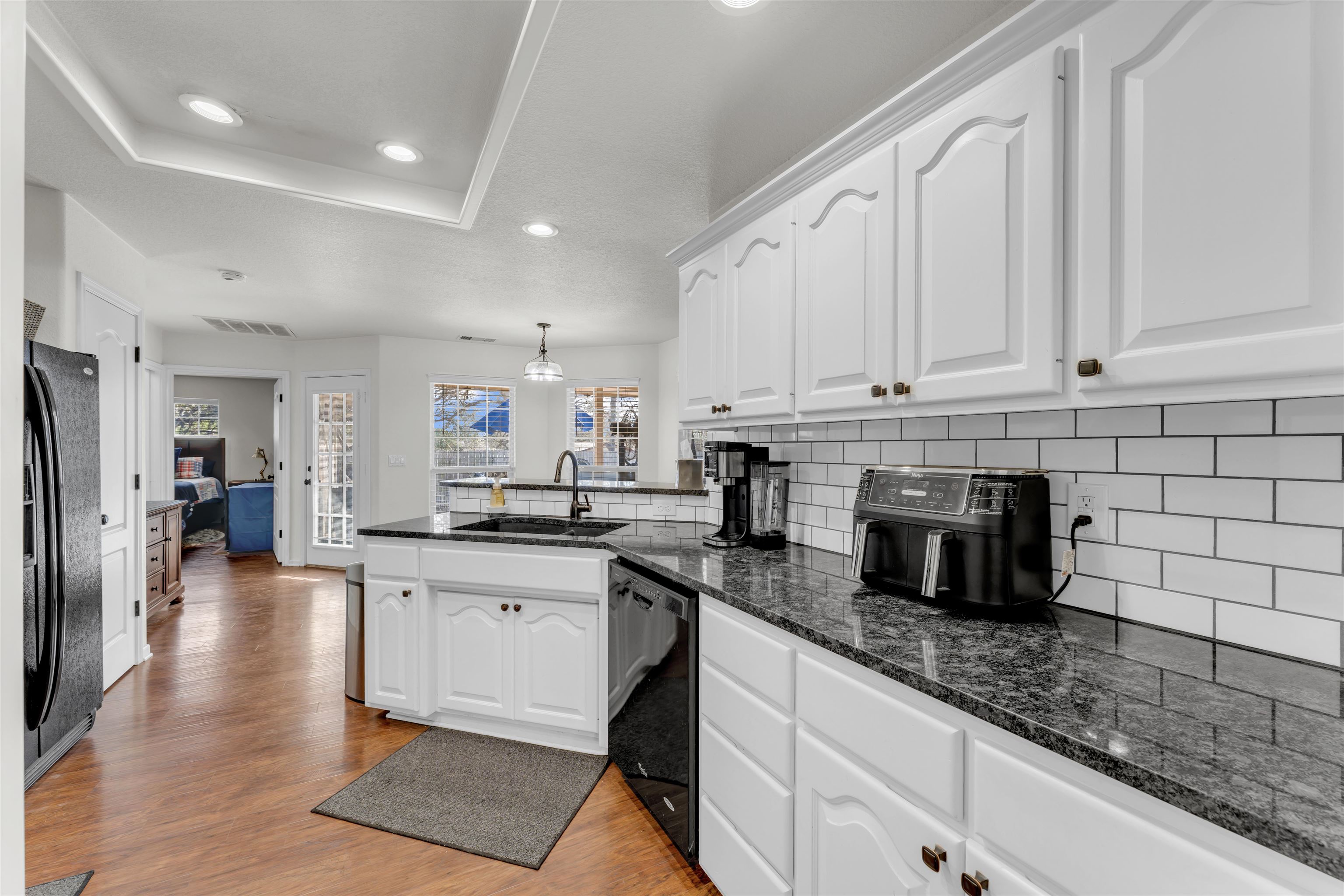 185 Broadmoor Street Meadowlakes TX 78654
