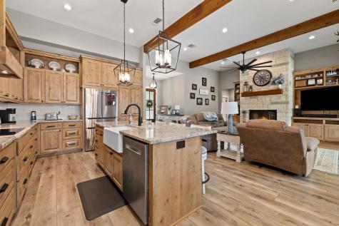210 Levon Lane Burnet TX 78611