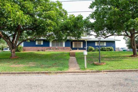 308 W Lampasas Street Llano TX 78643
