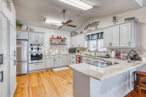 514 Morgan Creek Burnet TX 76657