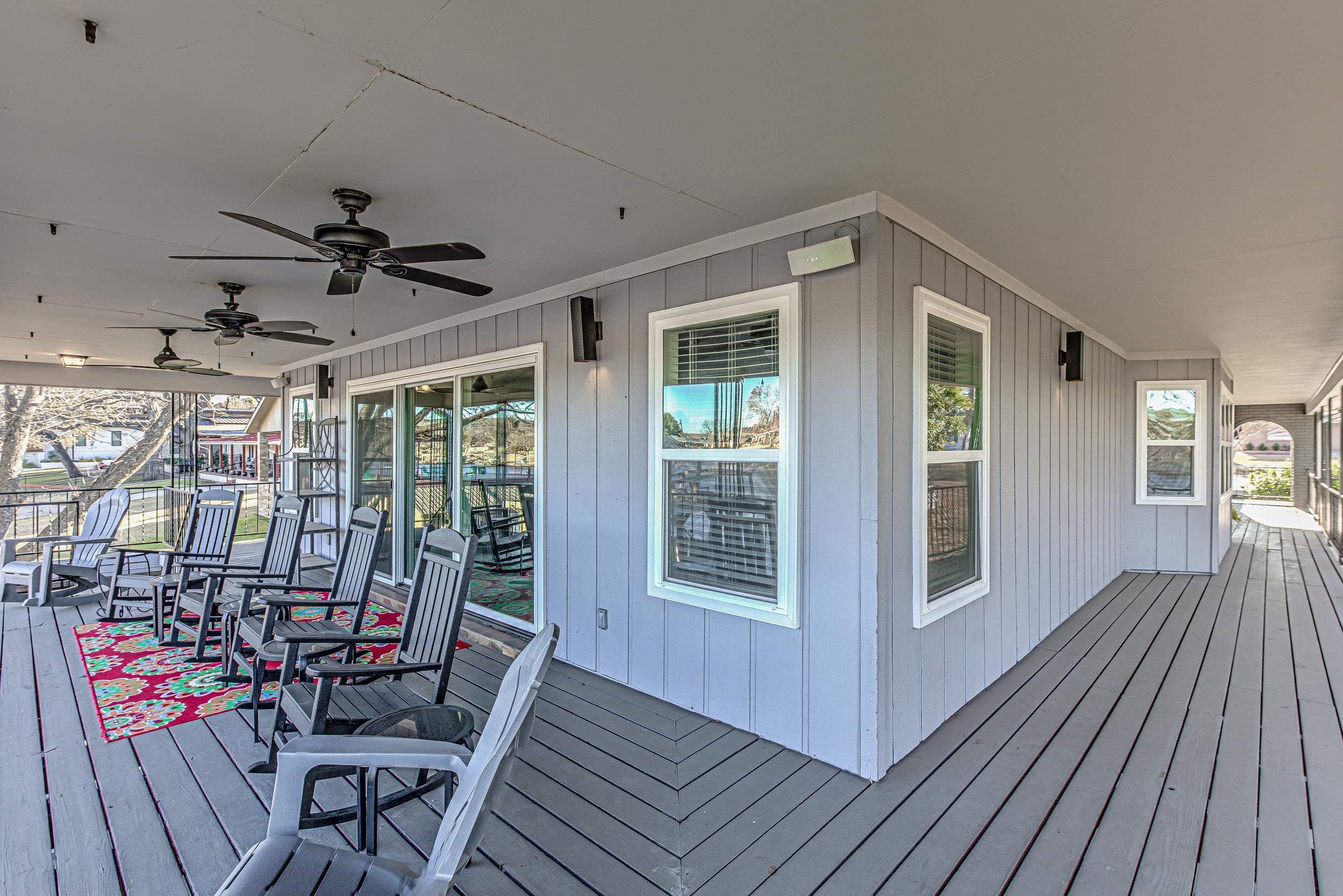 208 Riverside Drive Kingsland TX 78639