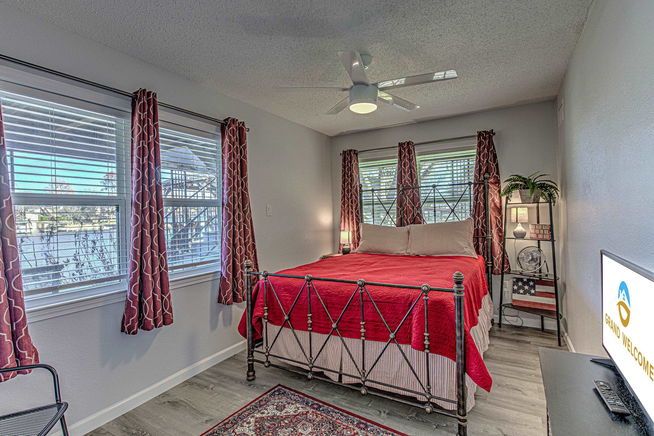 208 Riverside Drive Kingsland TX 78639