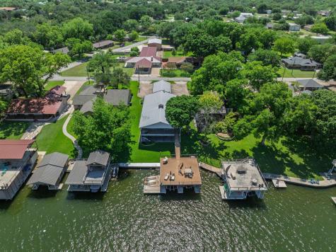 208 Riverside Drive Kingsland TX 78639
