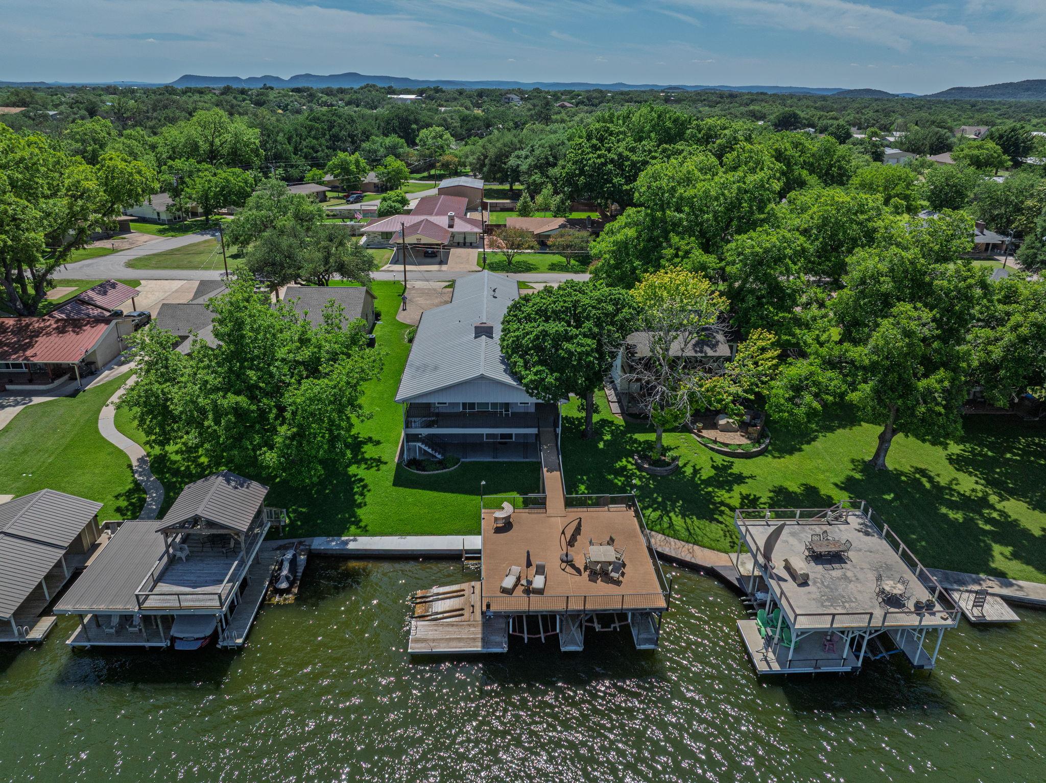 208 Riverside Drive Kingsland TX 78639