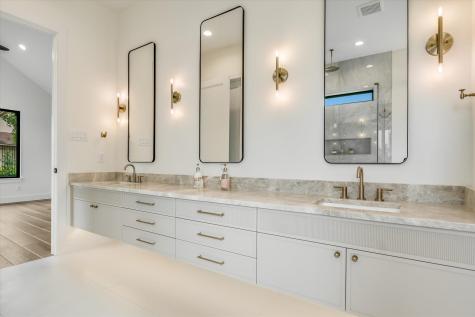 505 Nugget Circle Horseshoe Bay TX 78657