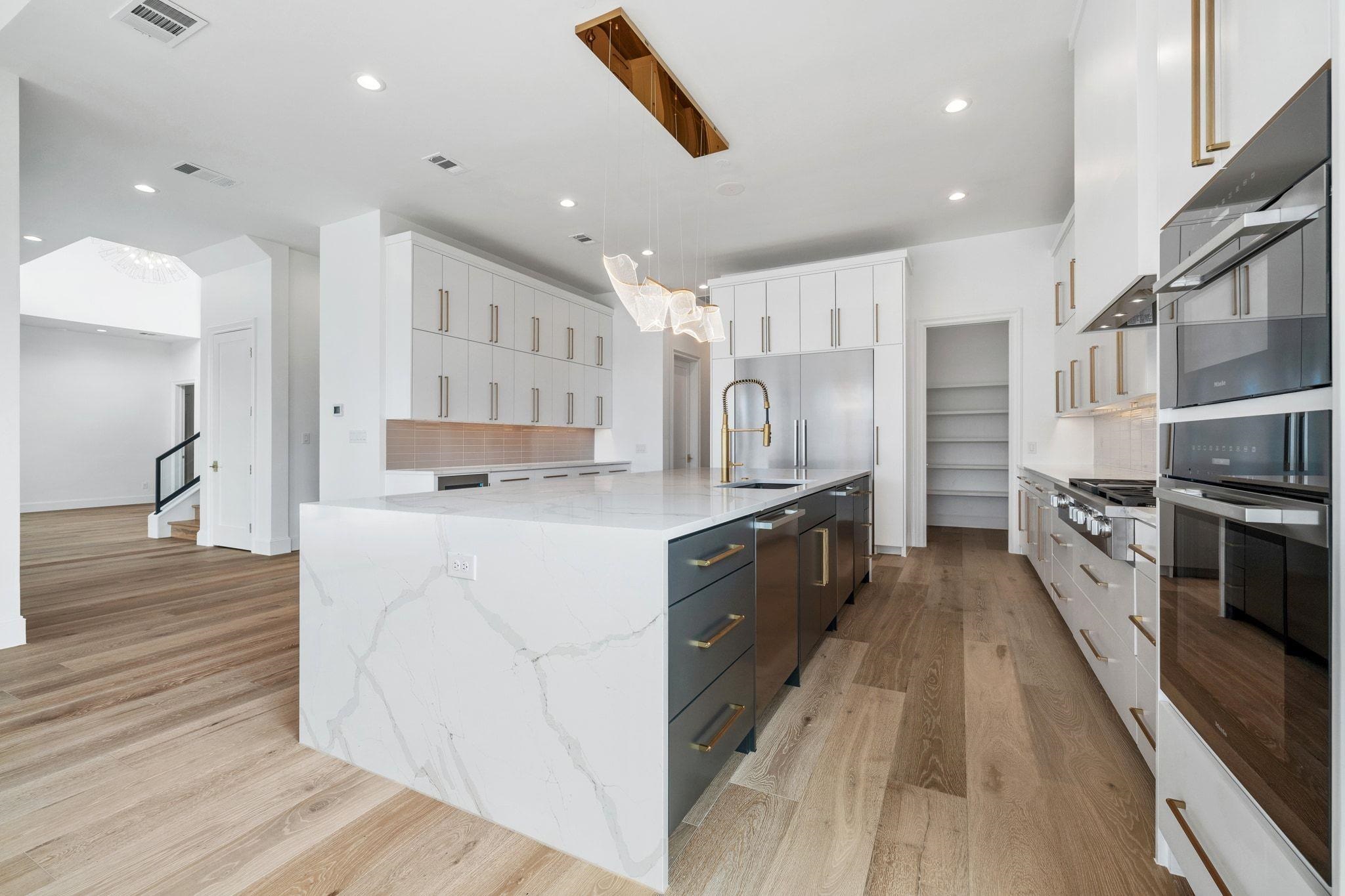 111 Orange Plume Horseshoe Bay TX 78657