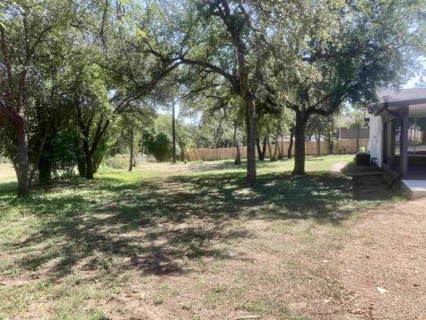 1503 Bluebonnet Marble Falls TX 78654