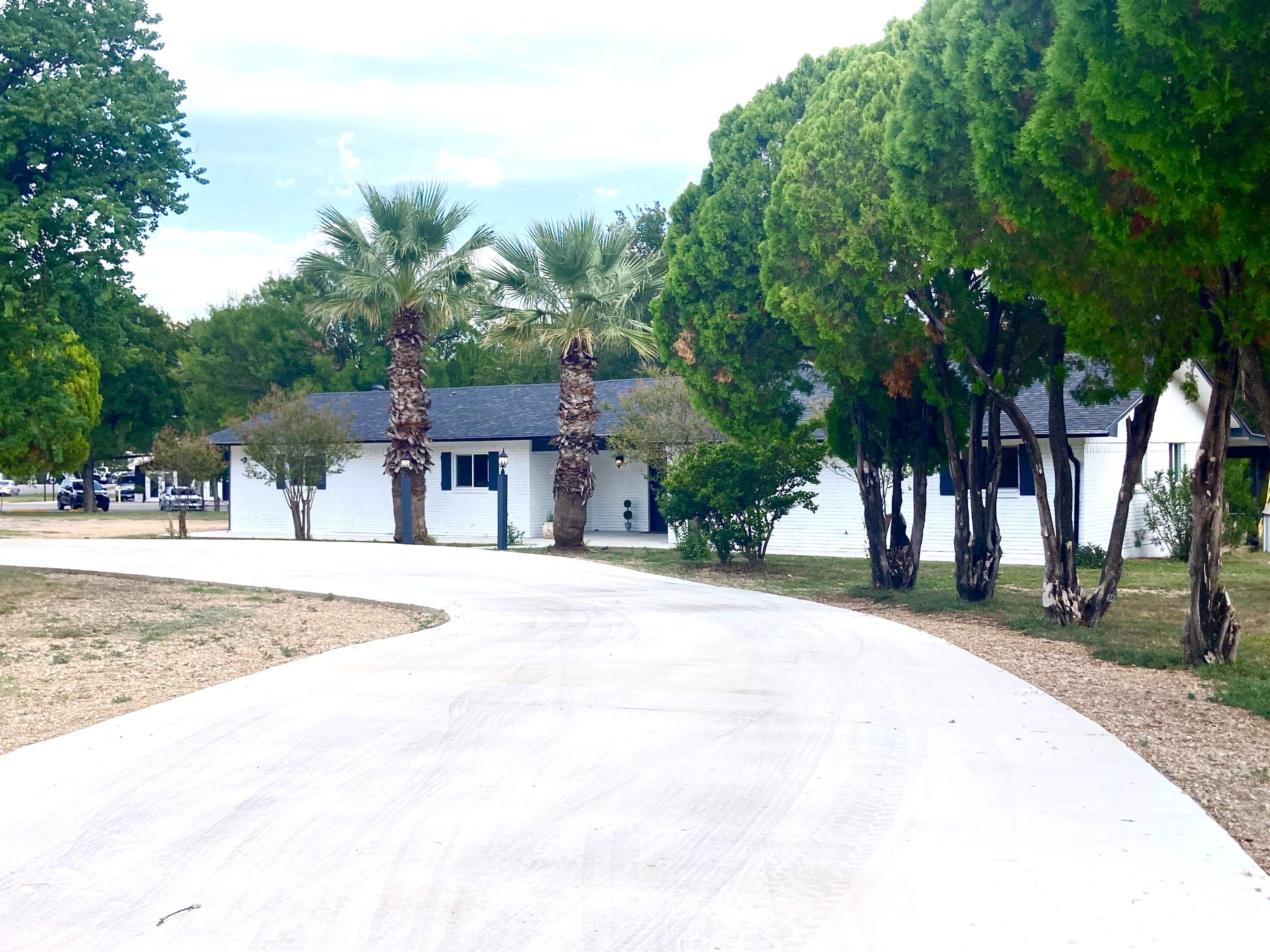 1503 Bluebonnet Marble Falls TX 78654