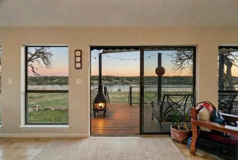3721 Lakeview Drive Cottonwood Shores TX 78657