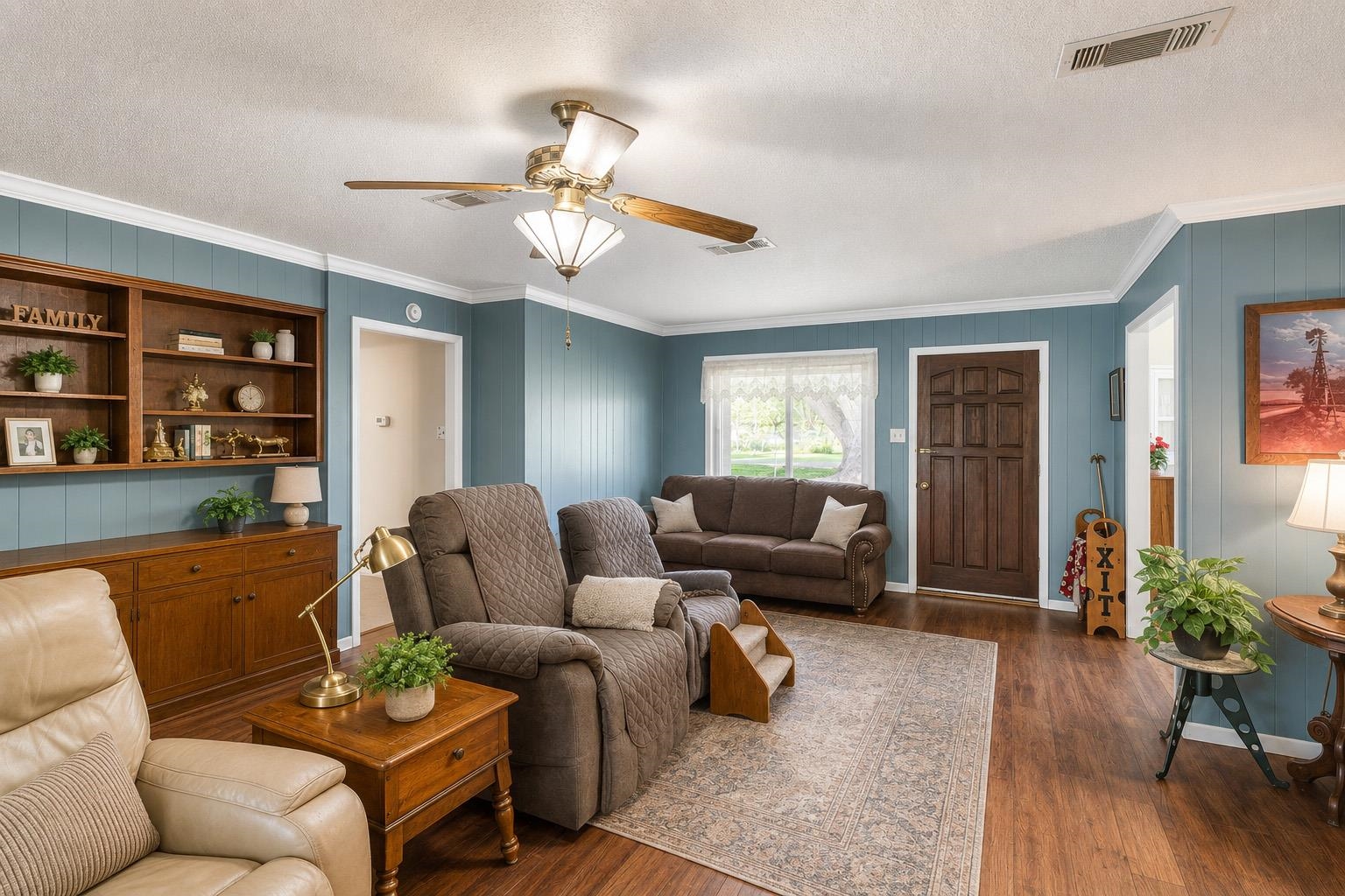 300 Redbird Street Highland Haven TX 78654