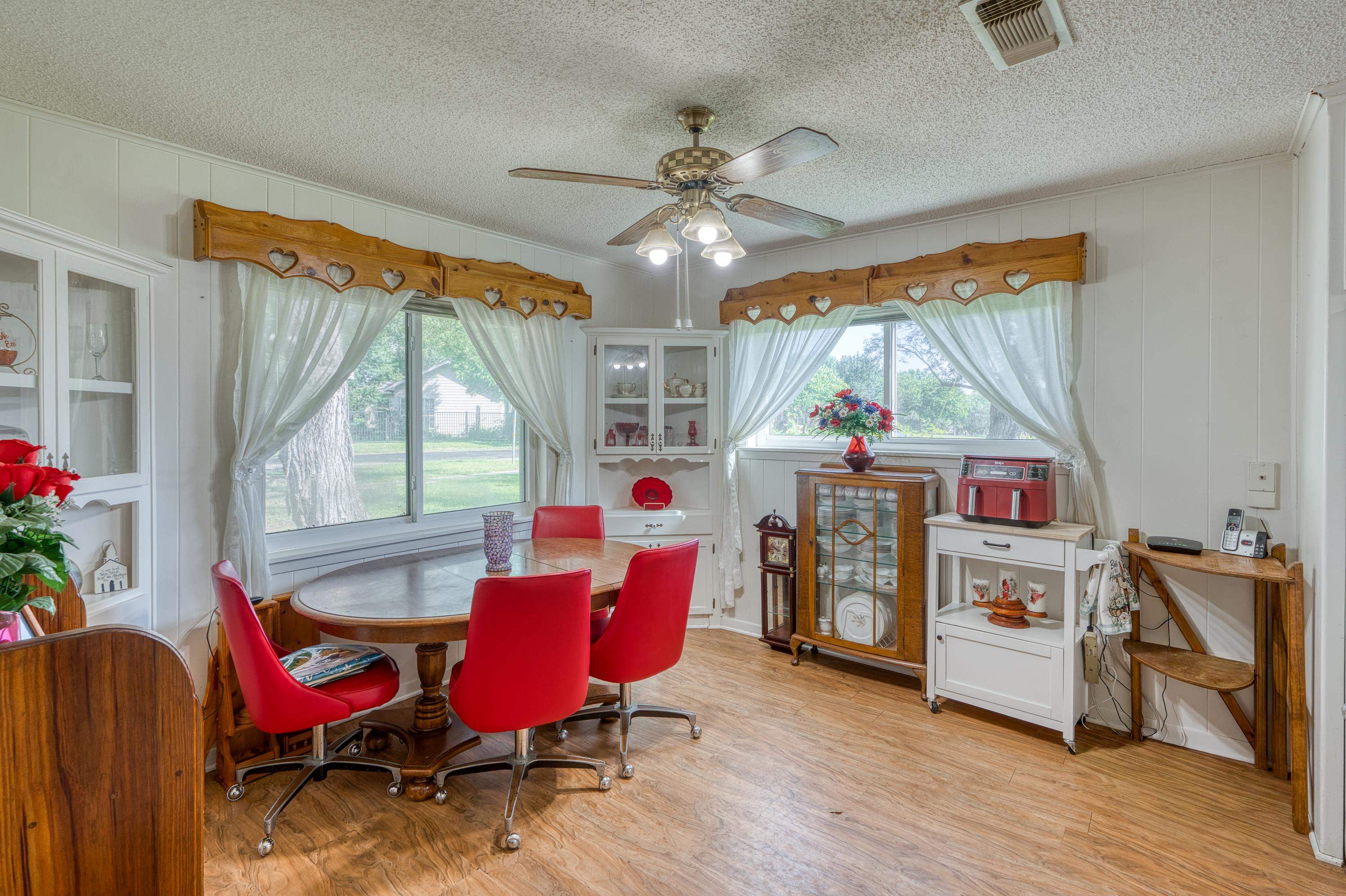 300 Redbird Street Highland Haven TX 78654