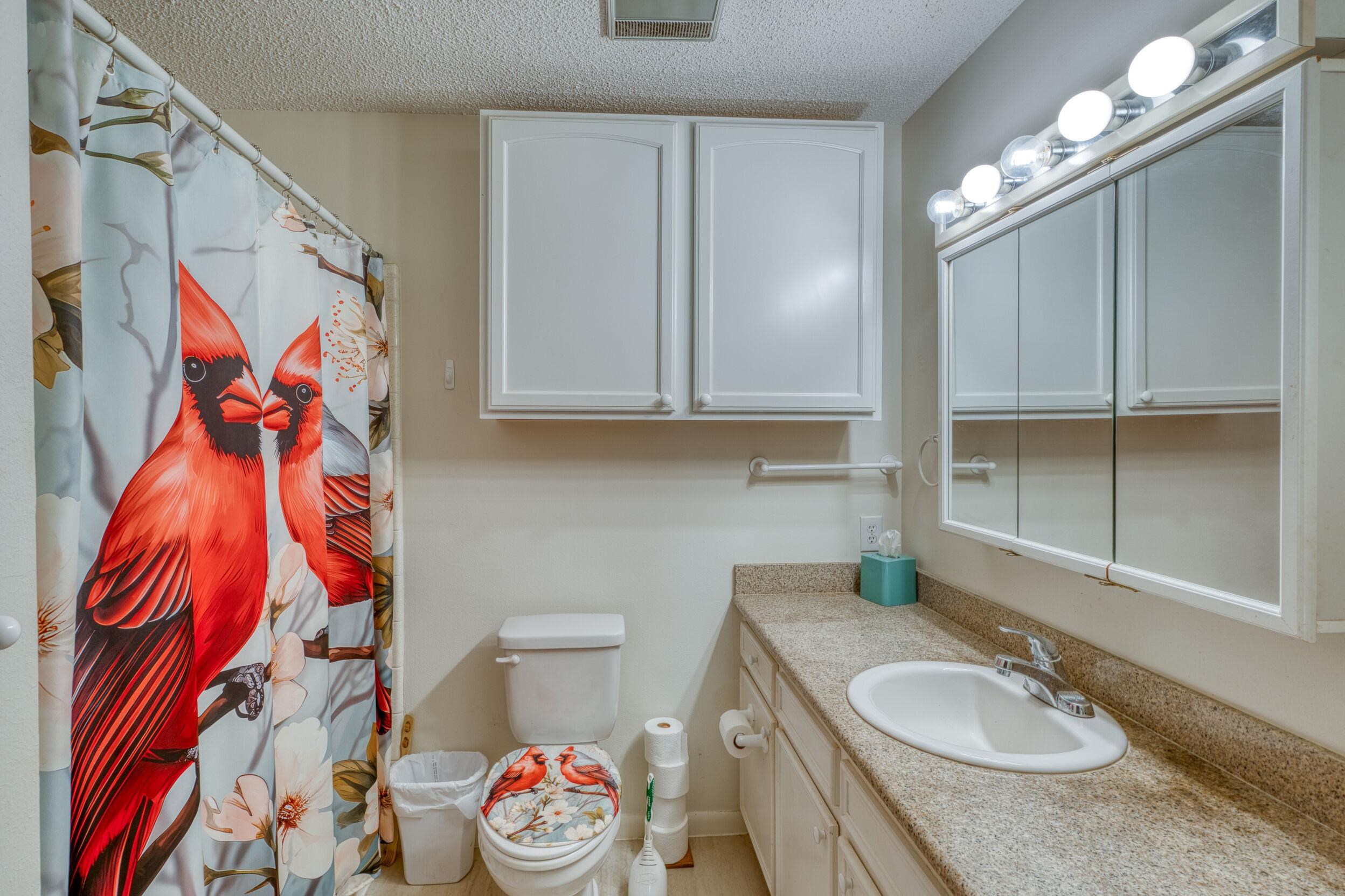 300 Redbird Street Highland Haven TX 78654