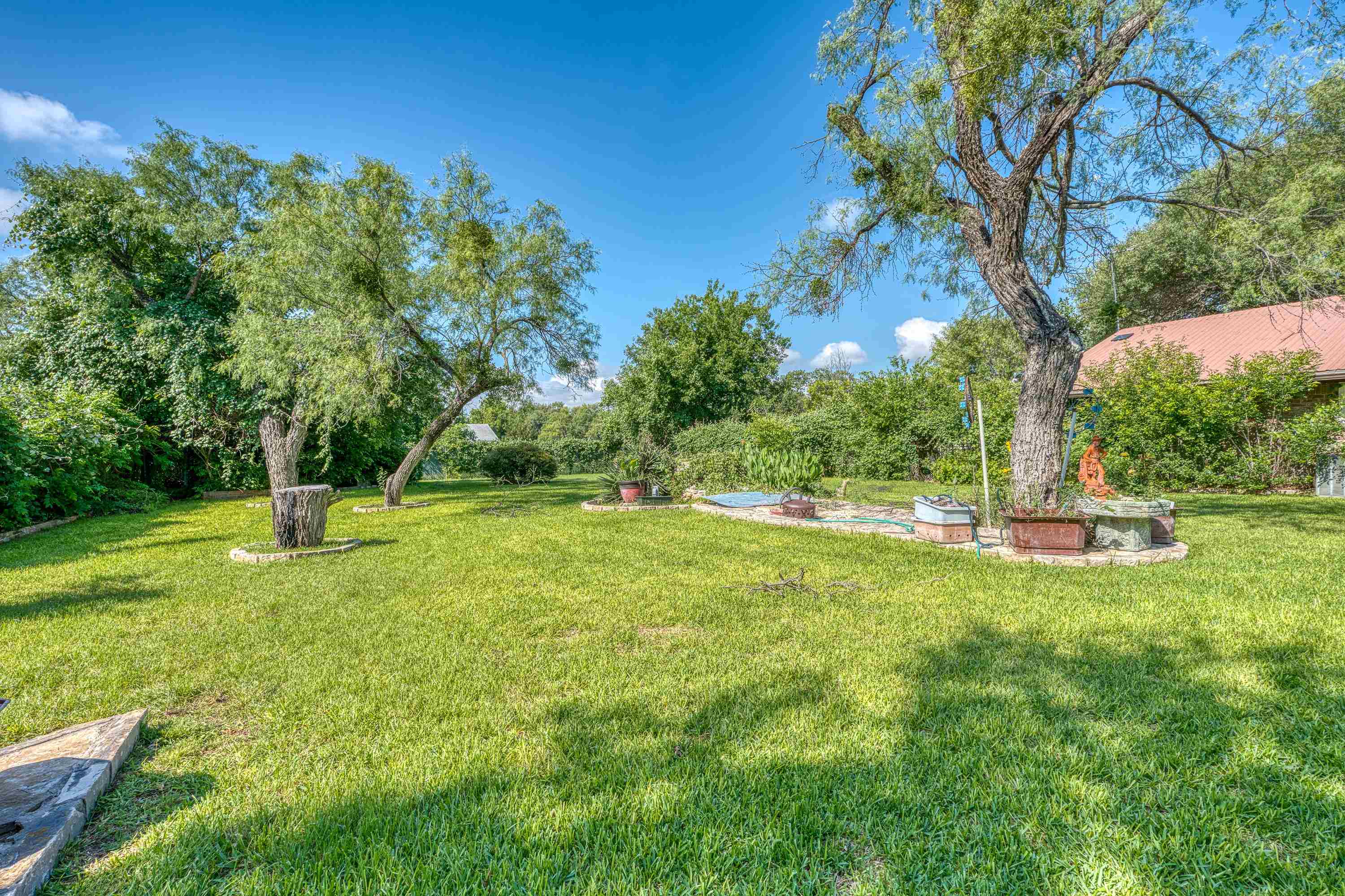 300 Redbird Street Highland Haven TX 78654