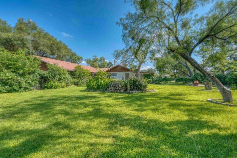 300 Redbird Street Highland Haven TX 78654