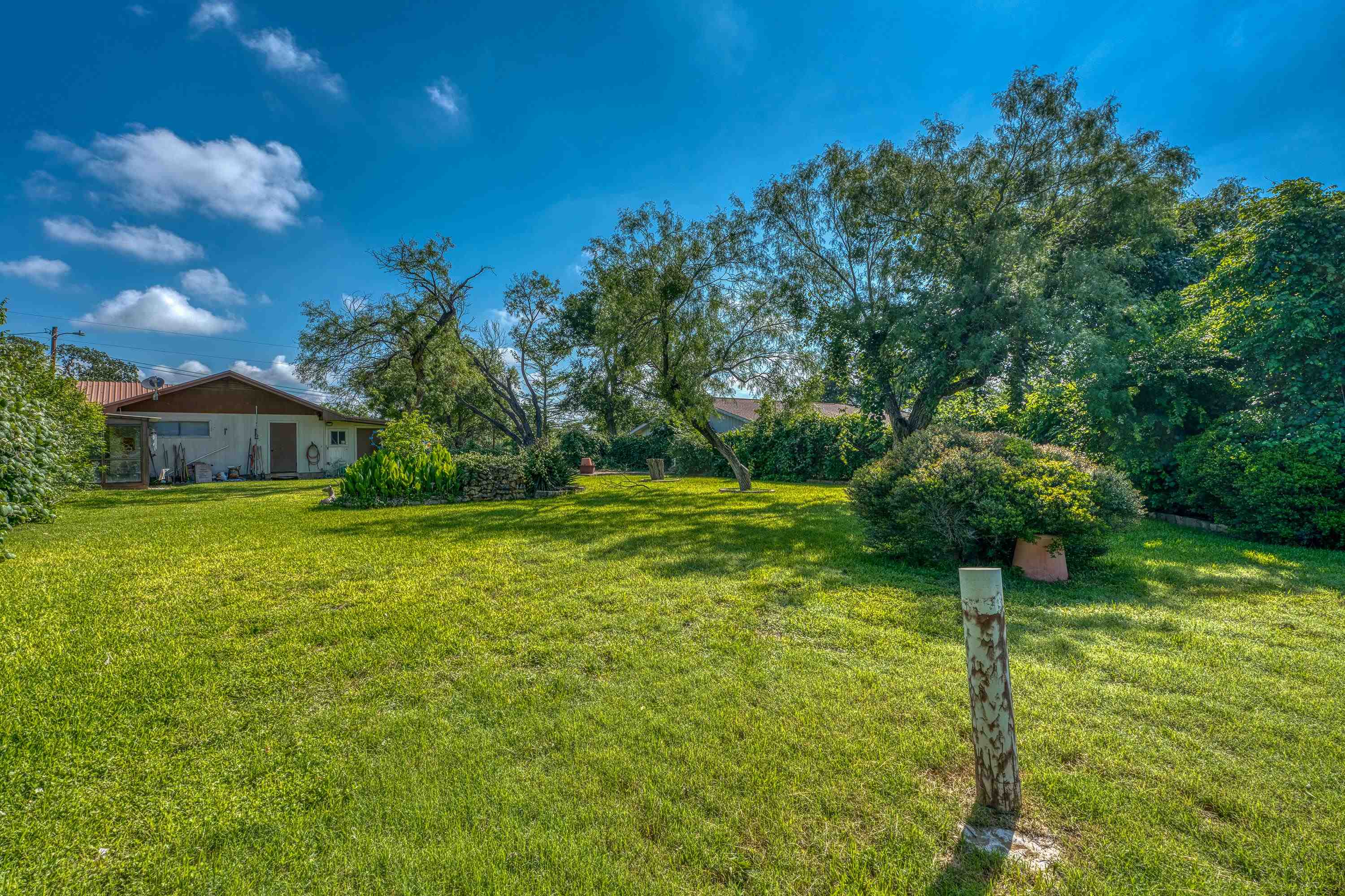 300 Redbird Street Highland Haven TX 78654