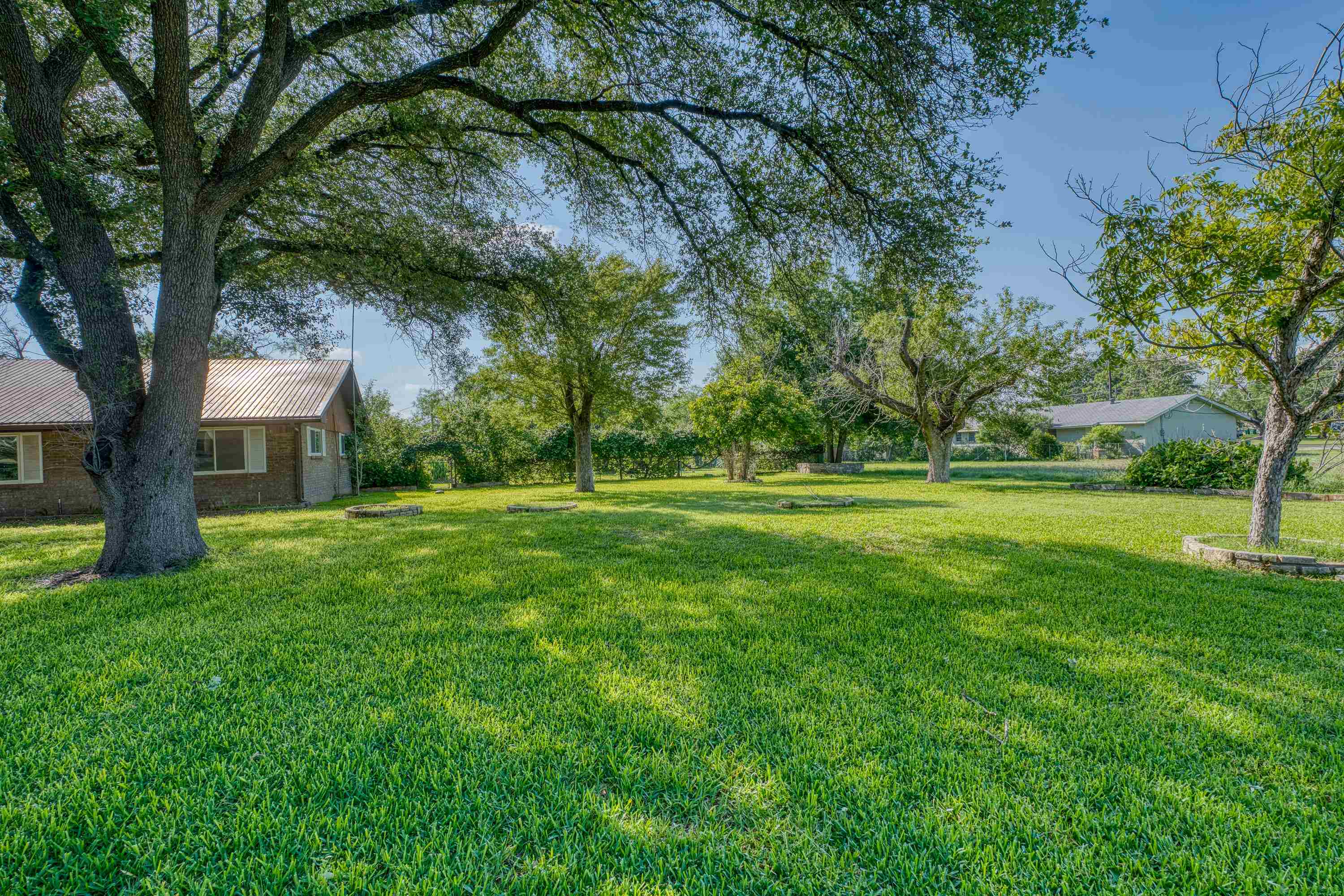 300 Redbird Street Highland Haven TX 78654