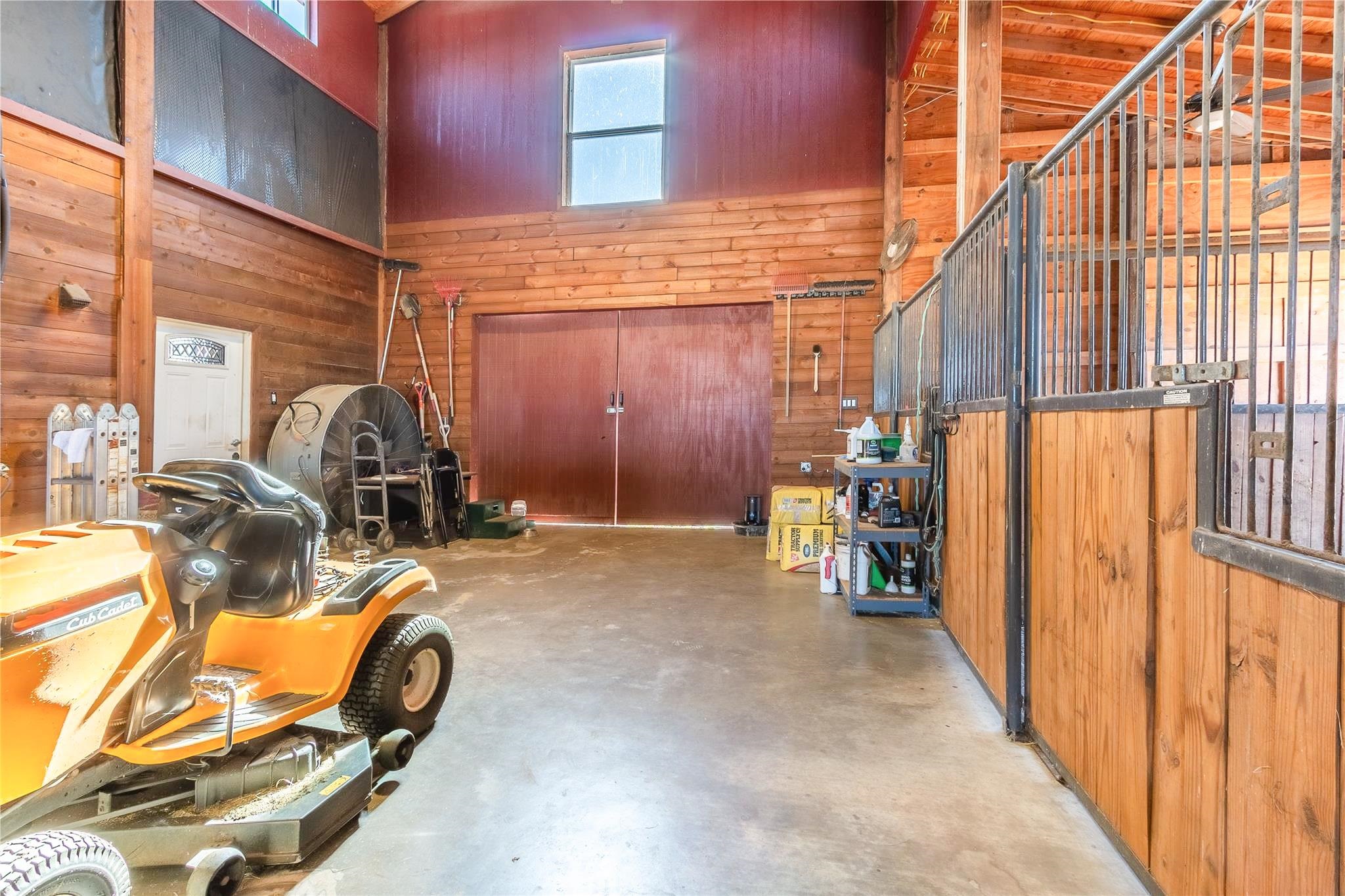 800 Quarter Horse Circle Kingsland TX 78639