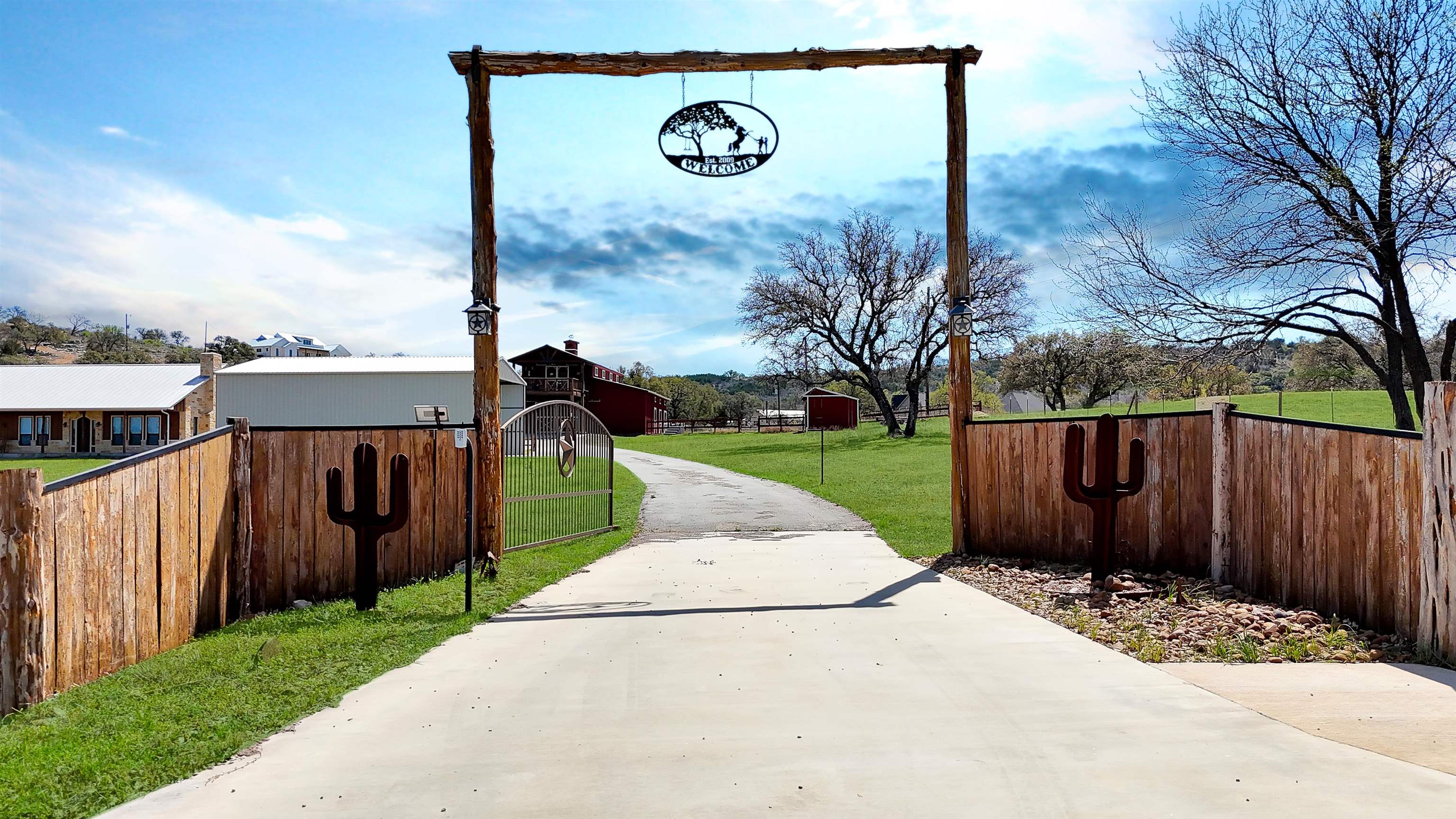800 Quarter Horse Circle Kingsland TX 78639