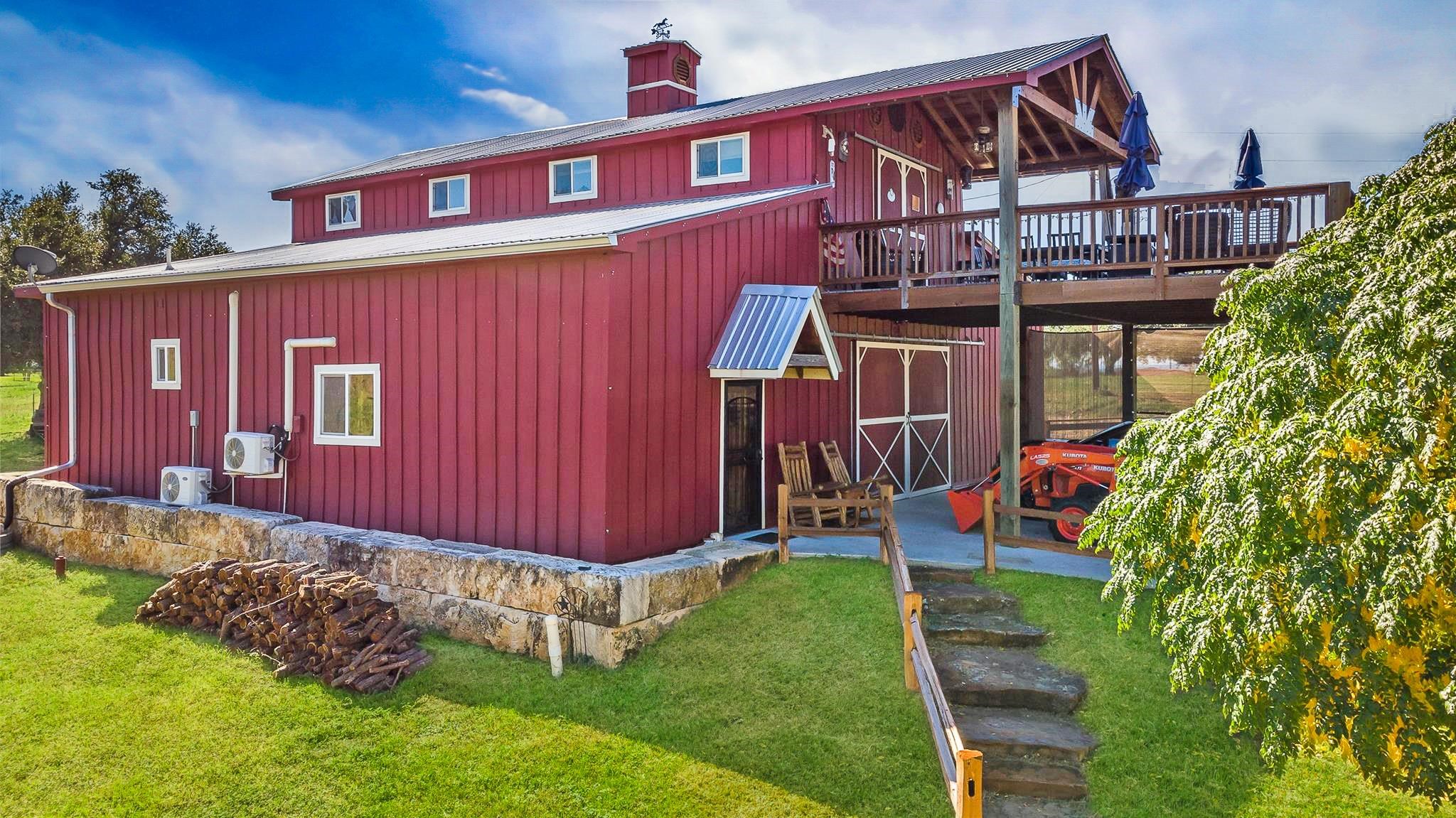 800 Quarter Horse Circle Kingsland TX 78639