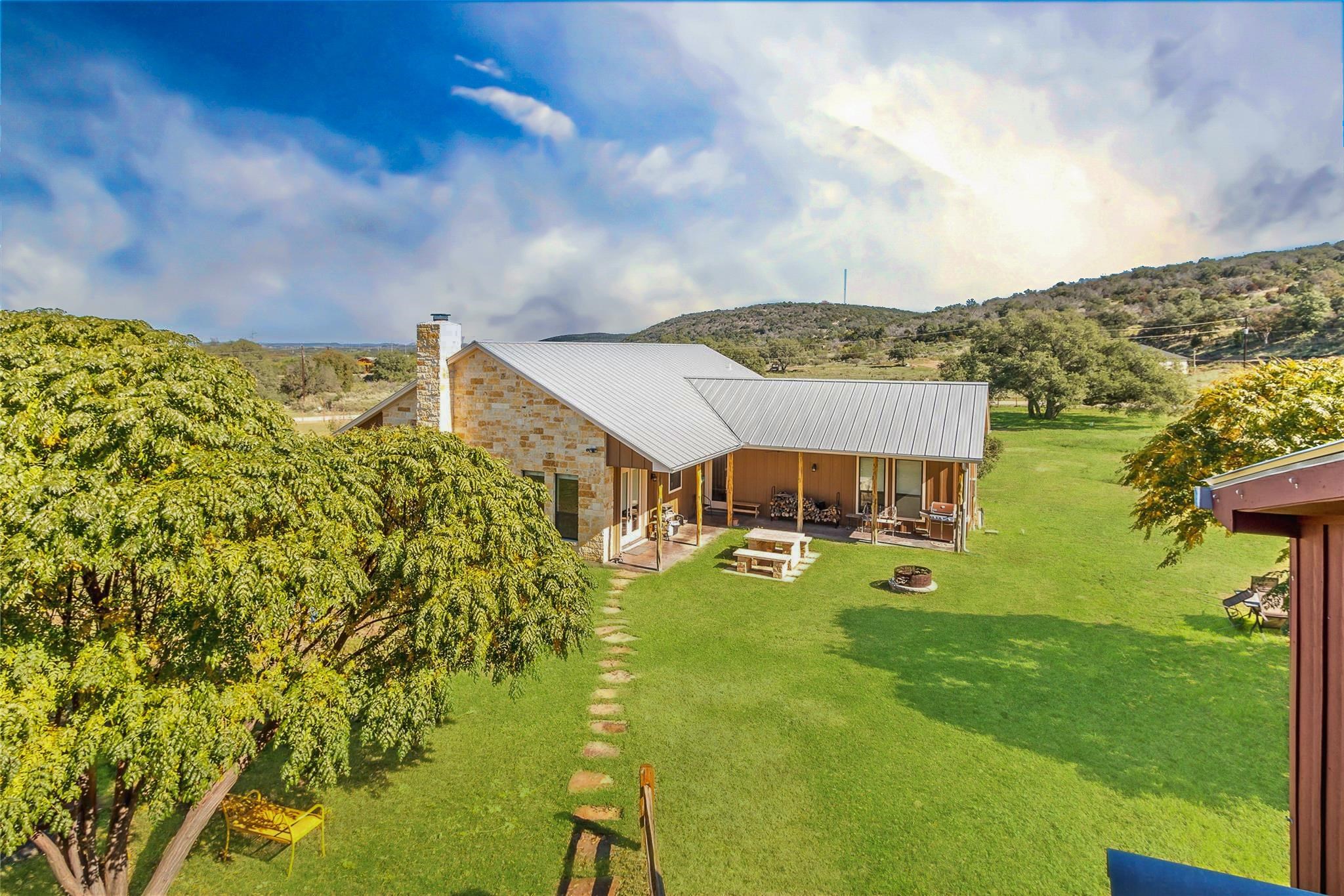 800 Quarter Horse Circle Kingsland TX 78639