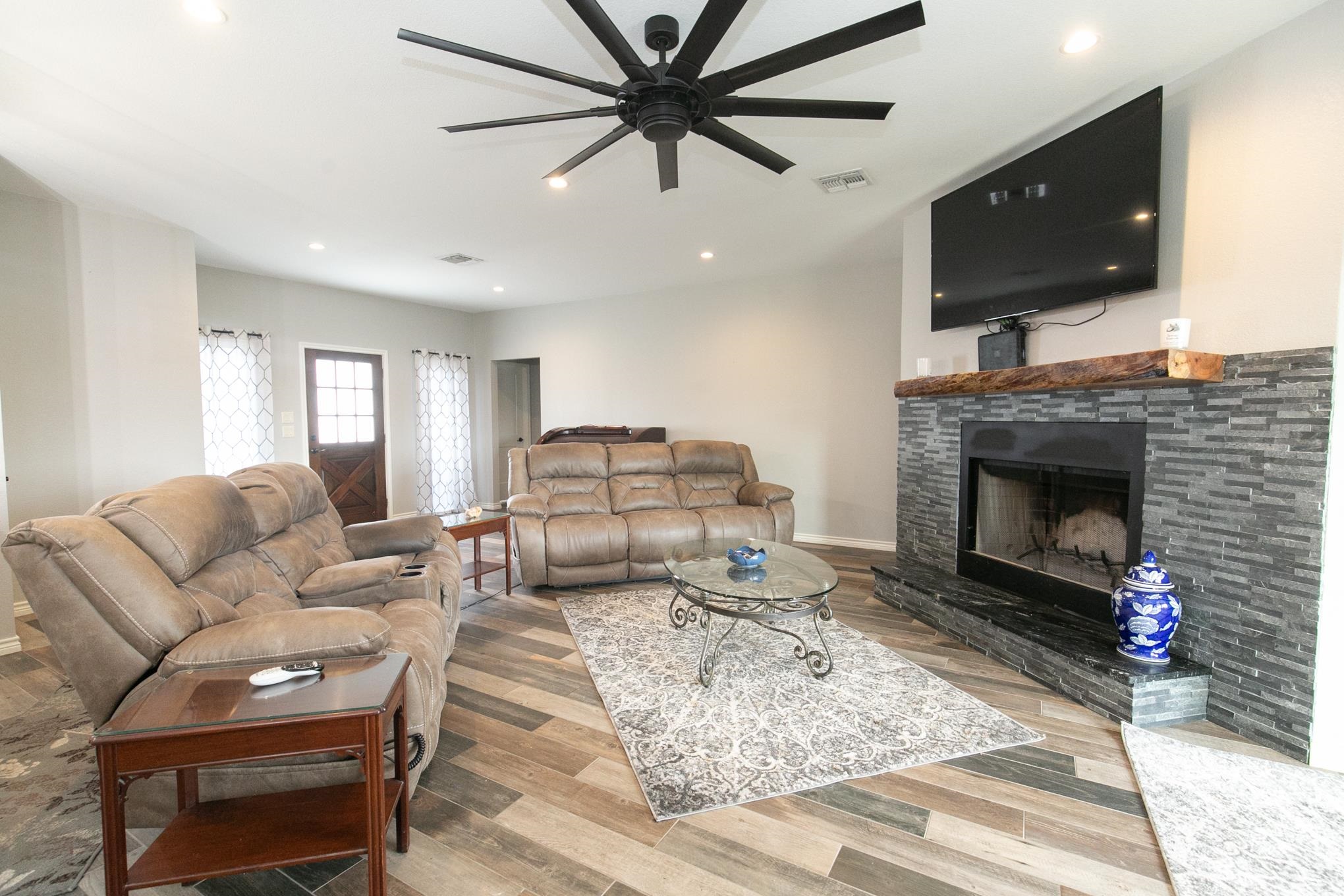 753 Birch Lane Cottonwood Shores TX 78657