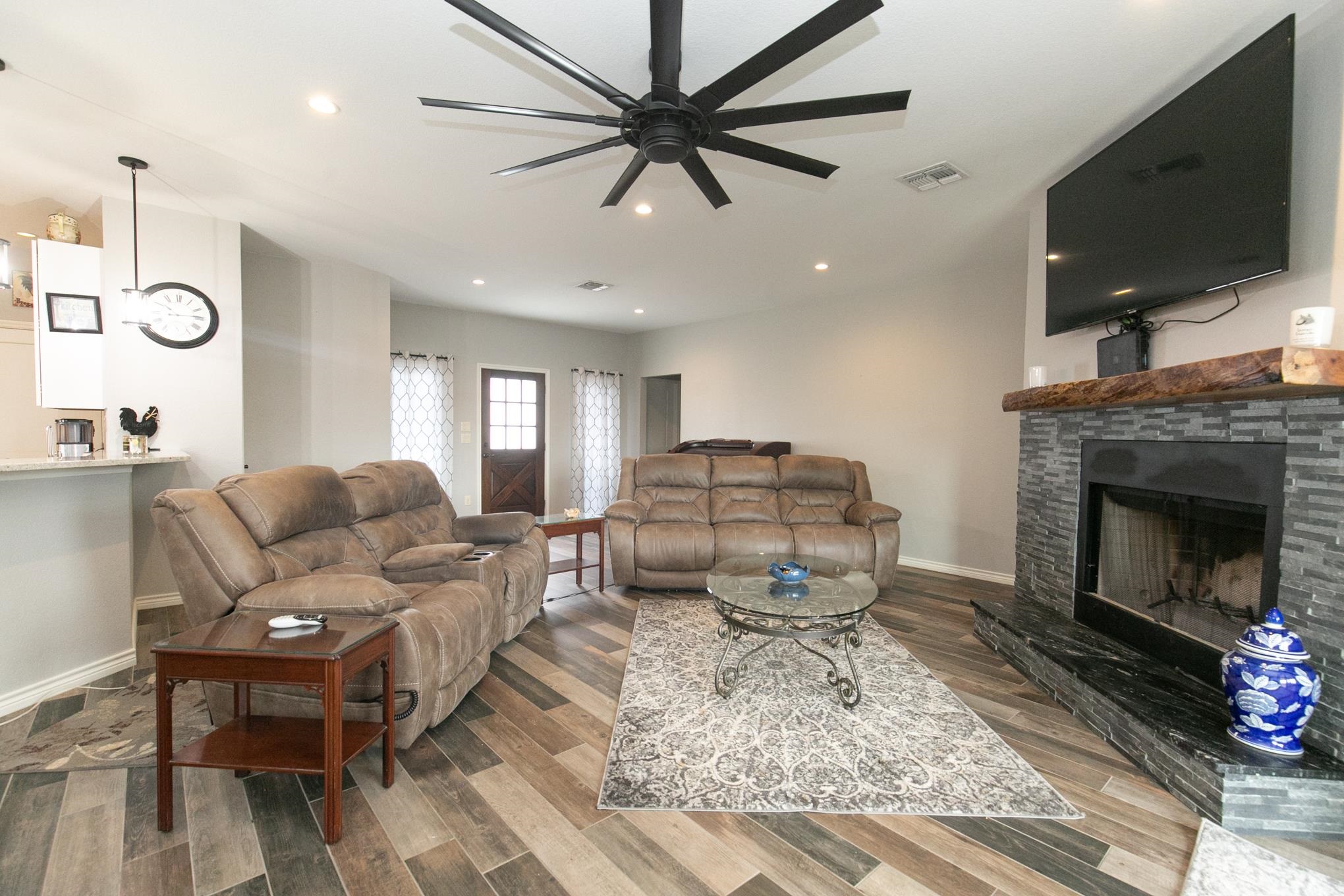 753 Birch Lane Cottonwood Shores TX 78657