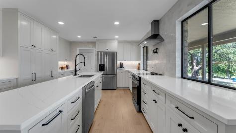 113 W Bluebonnet Road Horseshoe Bay TX 78657