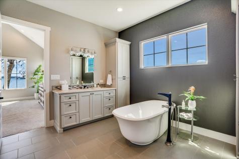 701 Woodland Hills Granite Shoals TX 78654