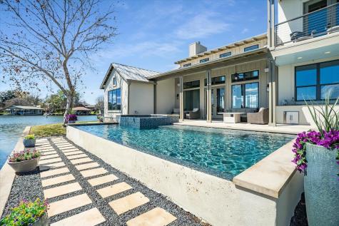 701 Woodland Hills Granite Shoals TX 78654
