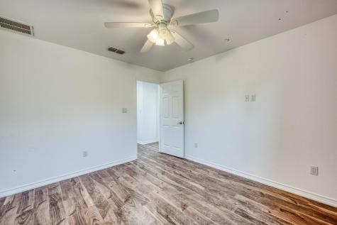 4308 Twin Oaks Drive Cottonwood Shores TX 78657