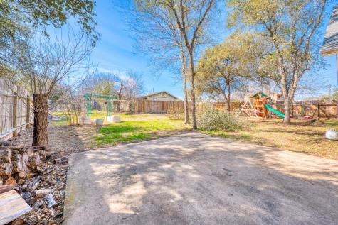 4308 Twin Oaks Drive Cottonwood Shores TX 78657