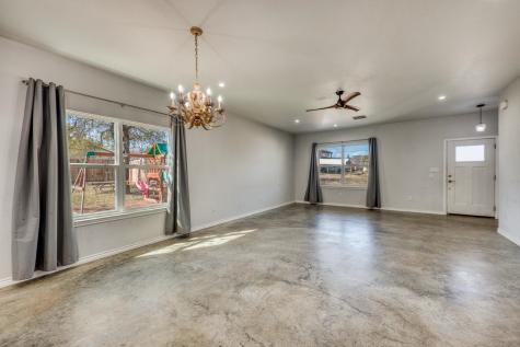 4308 Twin Oaks Drive Cottonwood Shores TX 78657