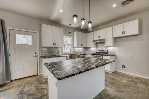 4308 Twin Oaks Drive Cottonwood Shores TX 78657