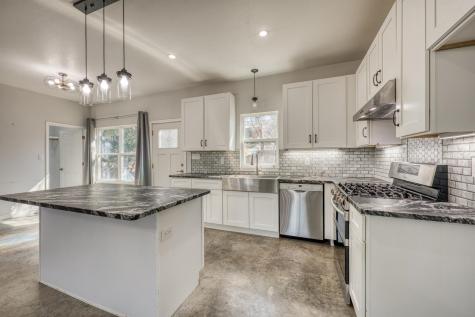 4308 Twin Oaks Drive Cottonwood Shores TX 78657