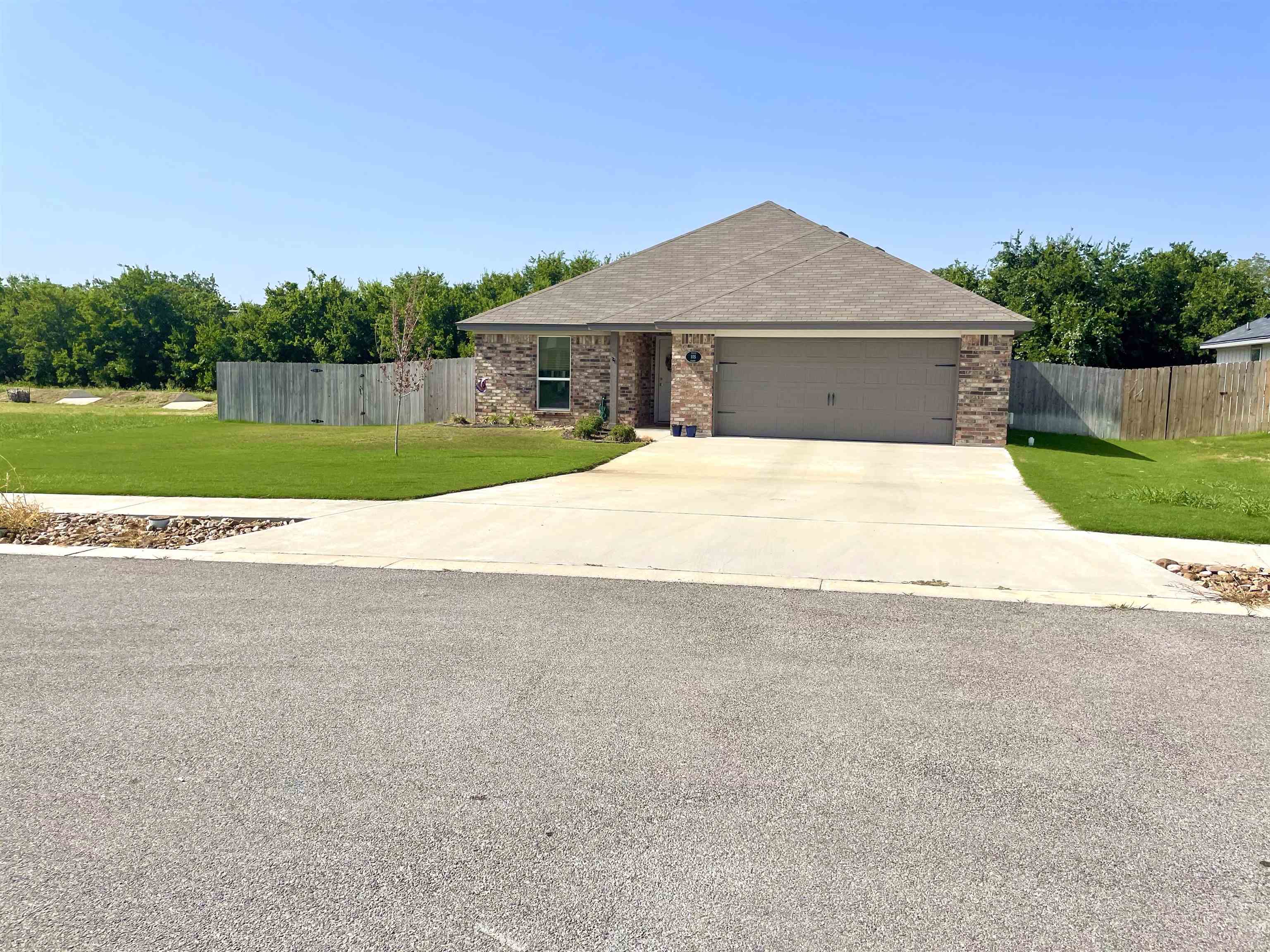 105 Ellis Court Burnet TX 78611