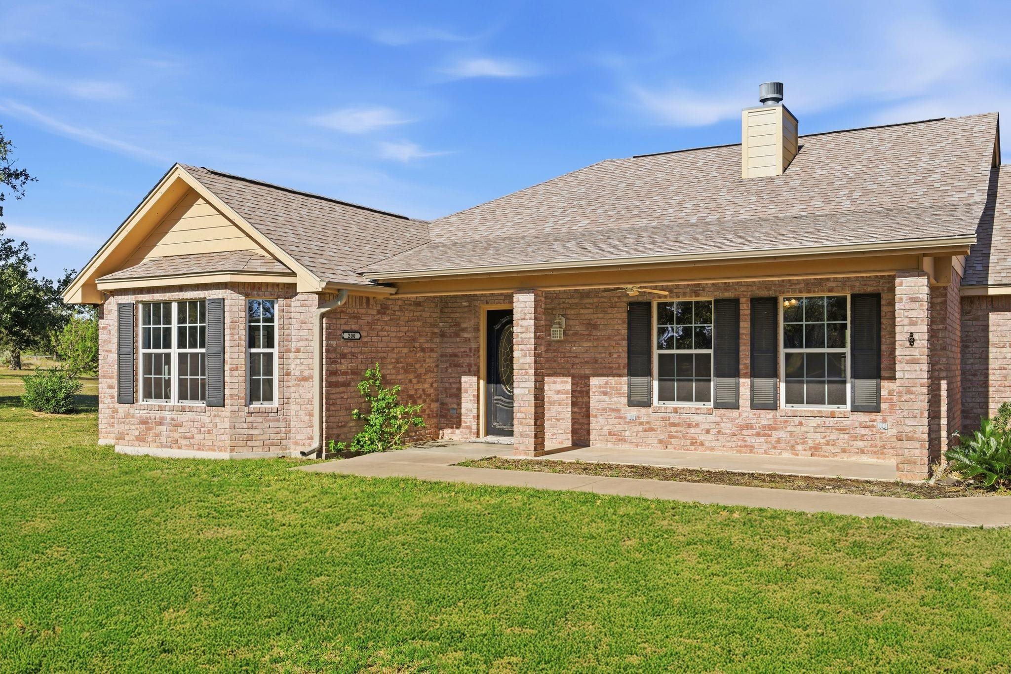 200 Apache Trail Trail Burnet TX 78611