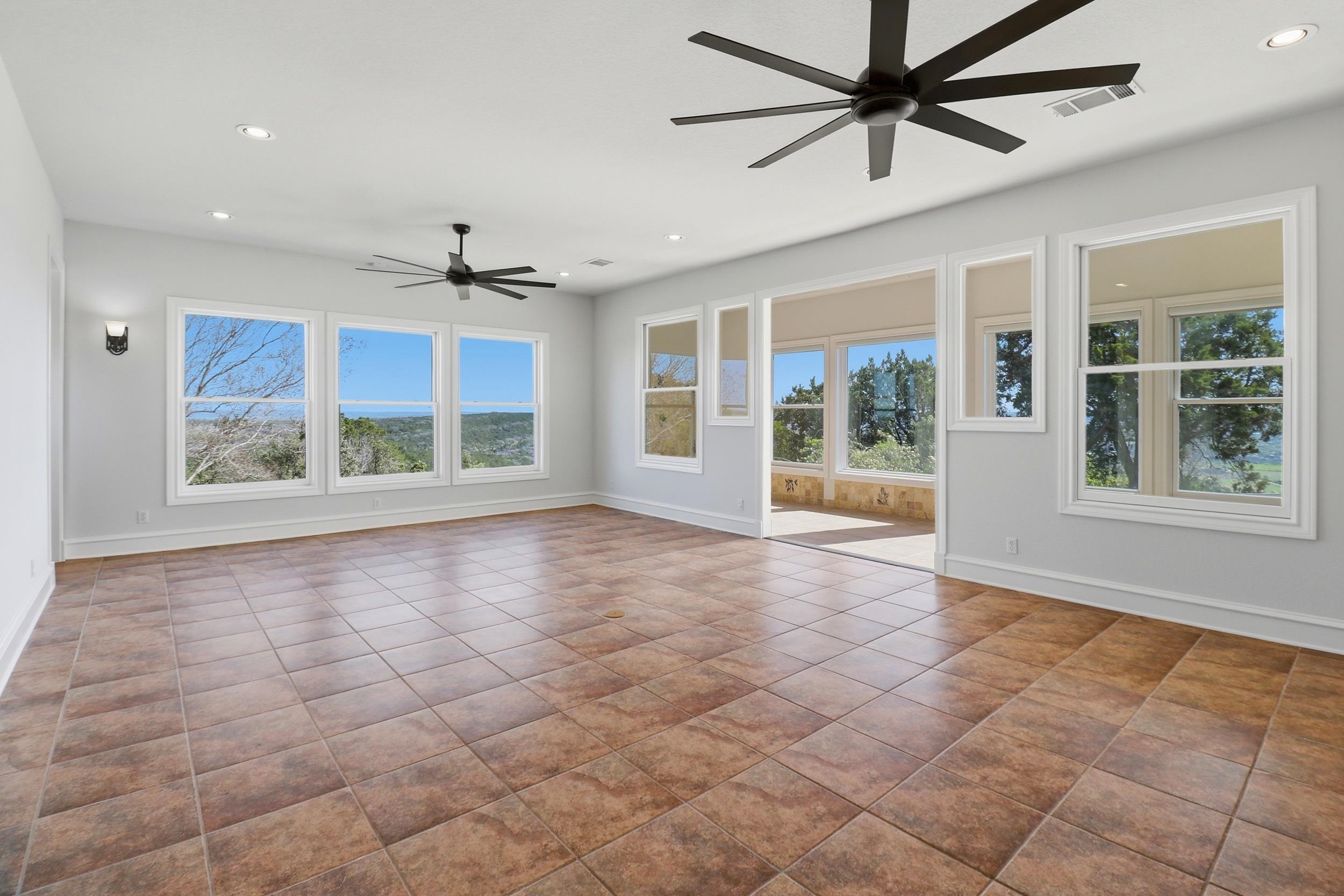1071 Escalar Drive Buchanan Dam TX 78611
