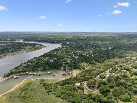 25420 Cove Drive Spicewood TX 78669