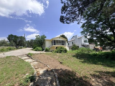 1115 Edgewater Drive Spicewood TX 78669