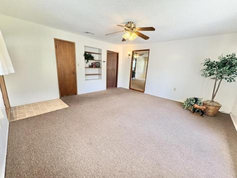 1115 Edgewater Drive Spicewood TX 78669