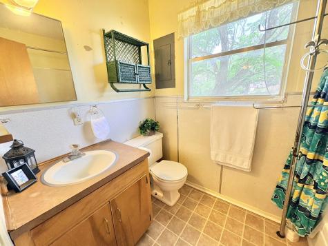 1115 Edgewater Drive Spicewood TX 78669