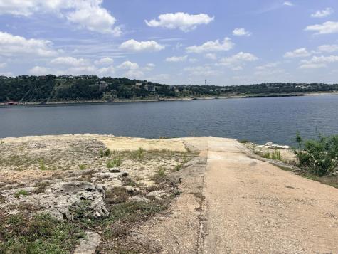 1115 Edgewater Drive Spicewood TX 78669