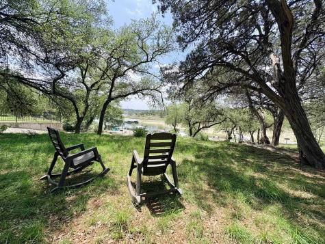 1115 Edgewater Drive Spicewood TX 78669